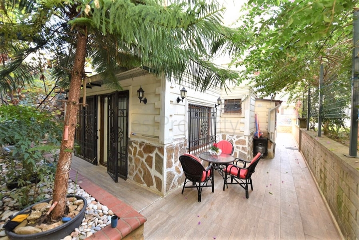 Cozy 3+1 apartment in the center of Alanya