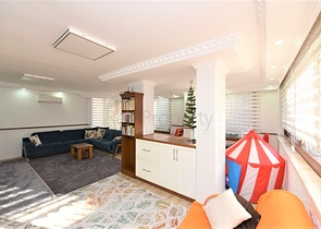 Cozy 3+1 apartment in the center of Alanya