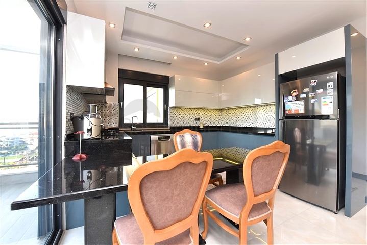 Penthouse with panoramic views of the Mediterranean Sea