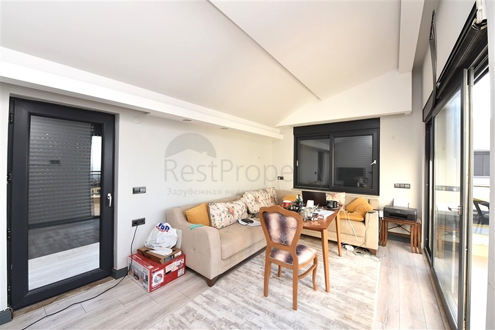 Penthouse with panoramic views of the Mediterranean Sea