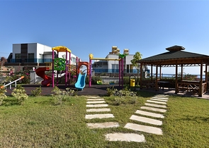 Penthouse with panoramic views of the Mediterranean Sea