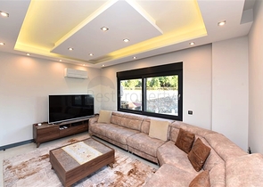 Penthouse with panoramic views of the Mediterranean Sea