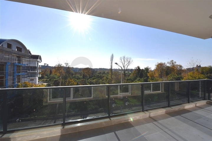 Apartments in a new complex in the Oba area