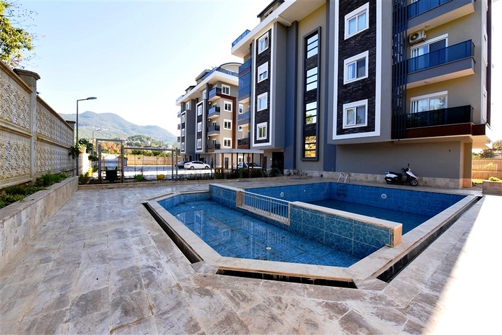 Apartments in a new complex in the Oba area