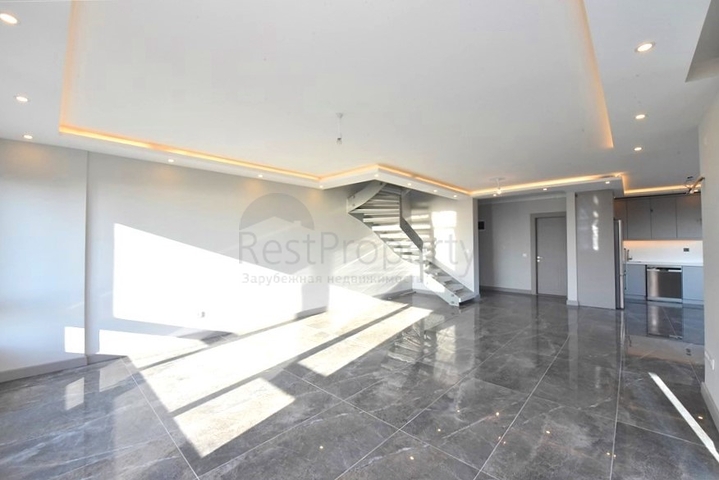 3+1 Penthouse with Mediterranean Sea view in Mahmutlar