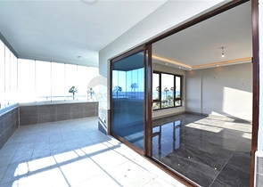 3+1 Penthouse with Mediterranean Sea view in Mahmutlar