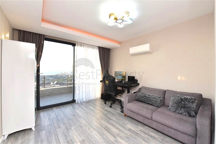 2+1 penthouse with stunning views in Kargicak area