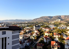 2+1 penthouse with stunning views in Kargicak area