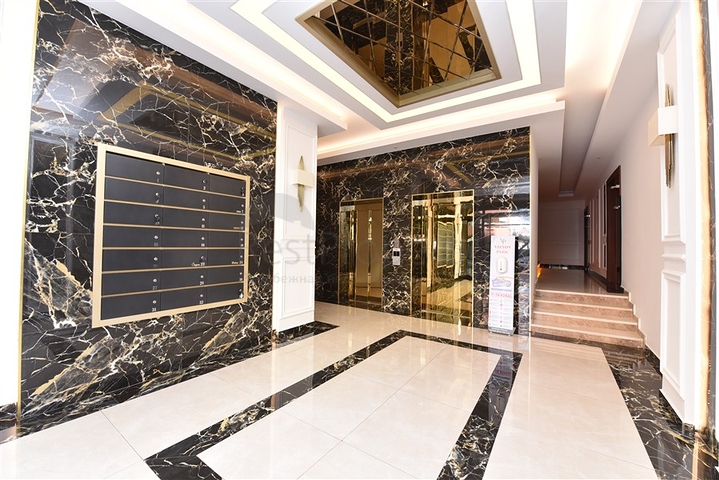 Luxury 3+1 apartment with a separate kitchen in the central part of Alanya