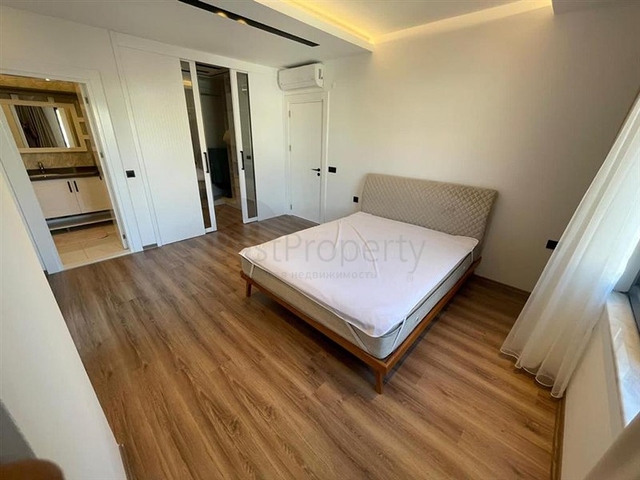 Luxury 3+1 apartment with a separate kitchen in the central part of Alanya