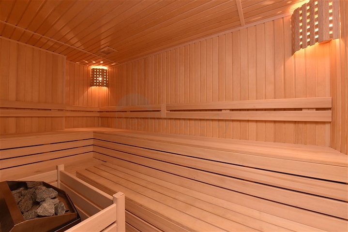 Luxury 3+1 apartment with a separate kitchen in the central part of Alanya