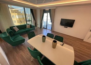 Luxury 3+1 apartment with a separate kitchen in the central part of Alanya