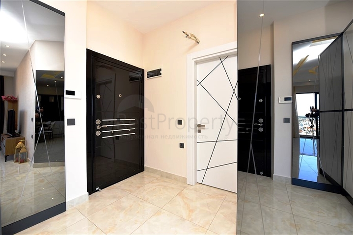 2+1 apartment for sale in the center of Alanya