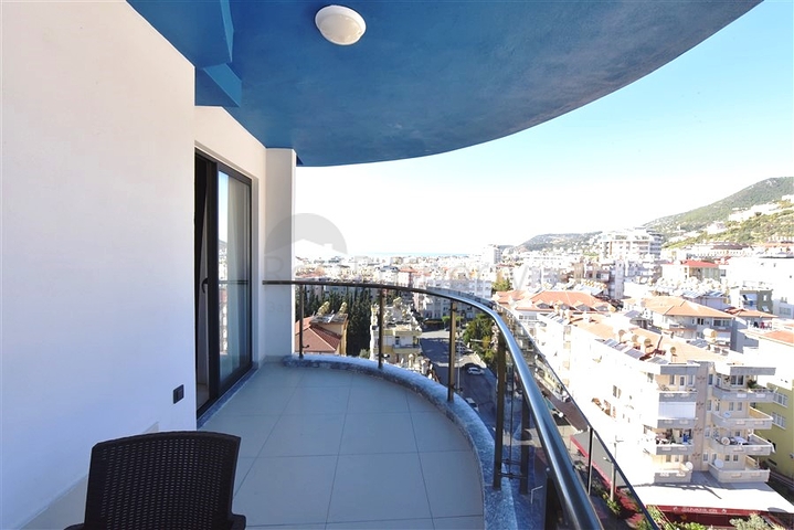 2+1 apartment for sale in the center of Alanya