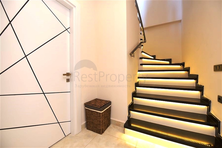 2+1 apartment for sale in the center of Alanya