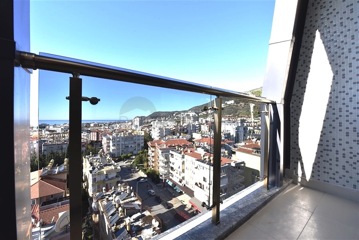 2+1 apartment for sale in the center of Alanya