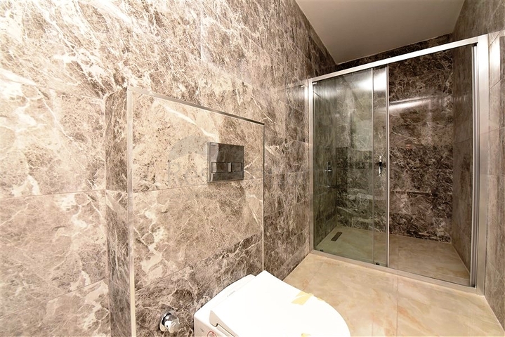 2+1 penthouse with sea view on Cleopatra