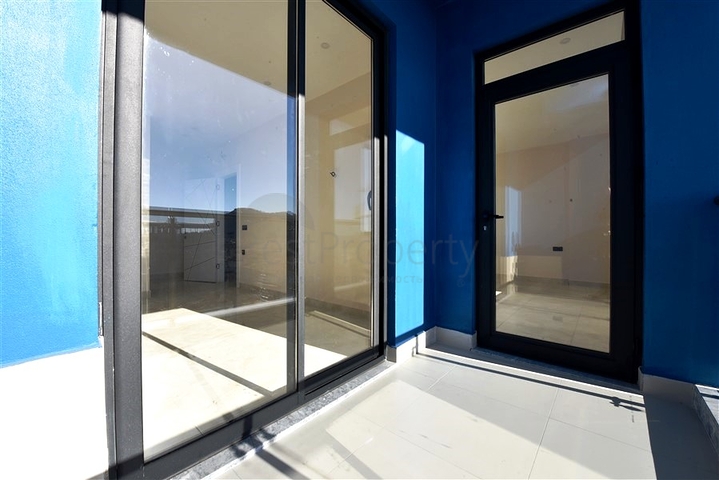 2+1 penthouse with sea view on Cleopatra