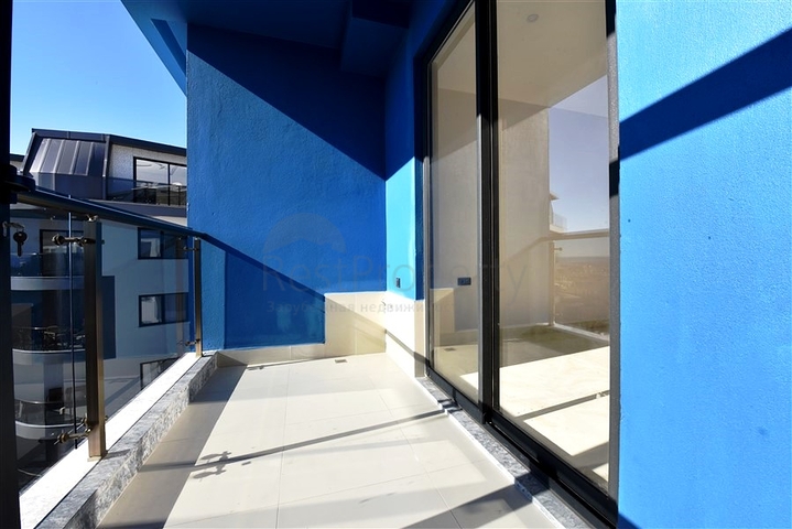 2+1 penthouse with sea view on Cleopatra