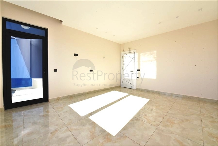 2+1 penthouse with sea view on Cleopatra