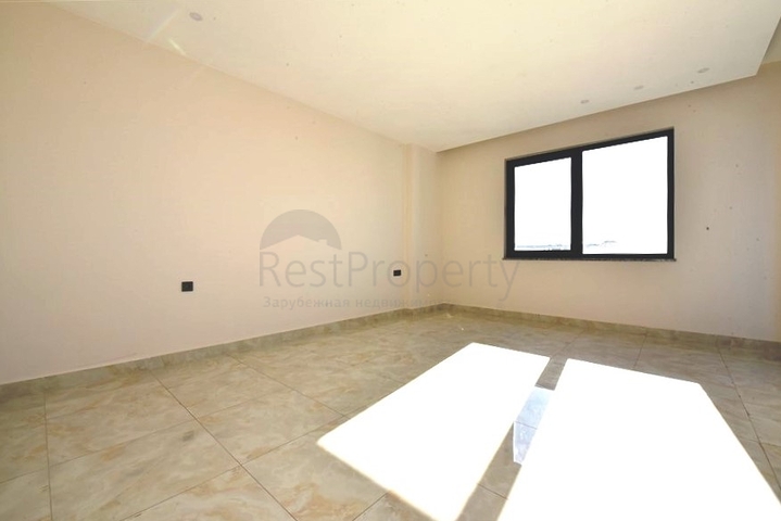 2+1 penthouse with sea view on Cleopatra