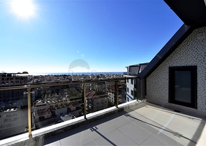 2+1 penthouse with sea view on Cleopatra