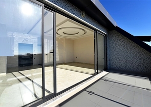 2+1 penthouse with sea view on Cleopatra