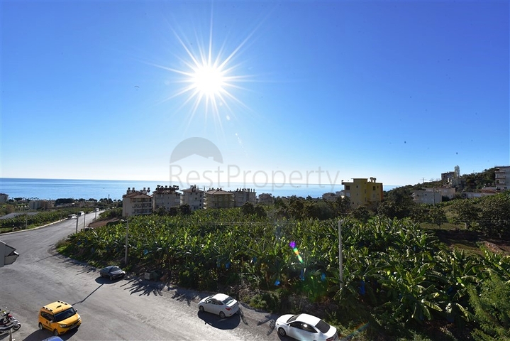 2+1 penthouse on Cleopatra