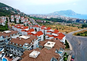 2+1 penthouse on Cleopatra