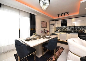 2+1 penthouse on Cleopatra