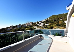 2+1 penthouse on Cleopatra