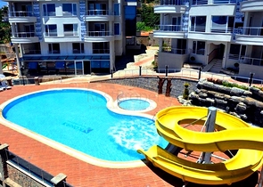 2+1 penthouse on Cleopatra