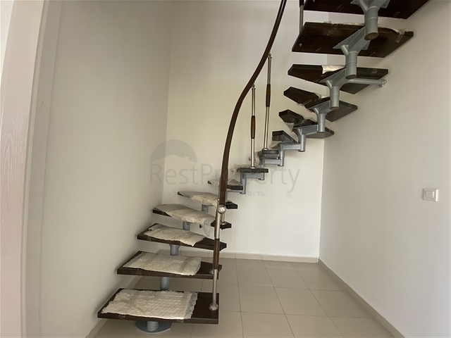 Penthouse with panoramic sea view in Tosmur area