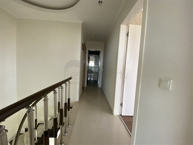 Penthouse with panoramic sea view in Tosmur area