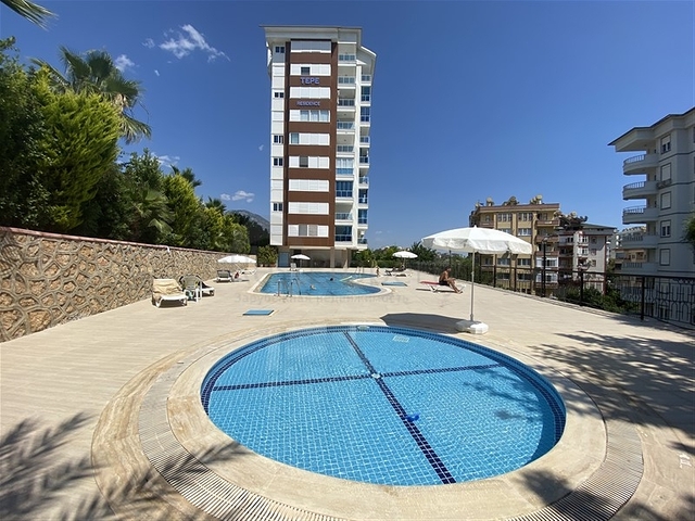 Penthouse with panoramic sea view in Tosmur area