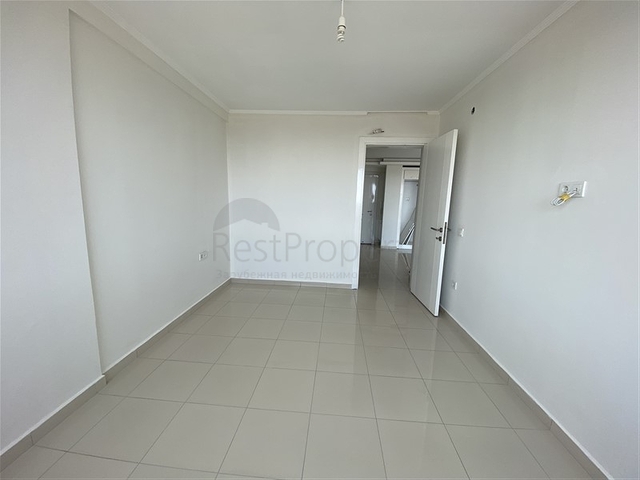 Penthouse with panoramic sea view in Tosmur area