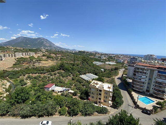 Penthouse with panoramic sea view in Tosmur area