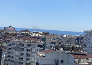 Penthouse with panoramic sea view in Tosmur area