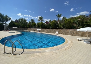 Penthouse with panoramic sea view in Tosmur area