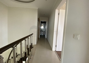 Penthouse with panoramic sea view in Tosmur area