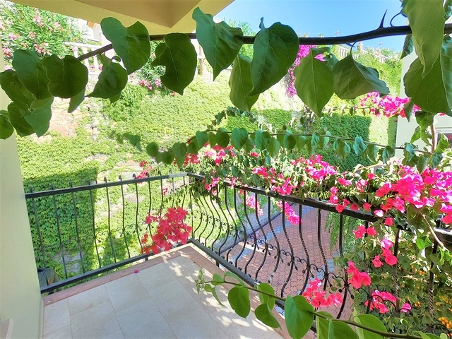 View villa in Kargicak area