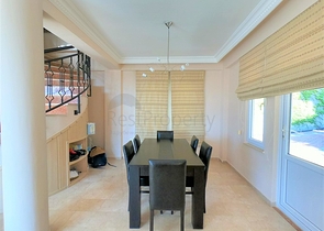 View villa in Kargicak area