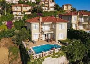 View villa in Kargicak area