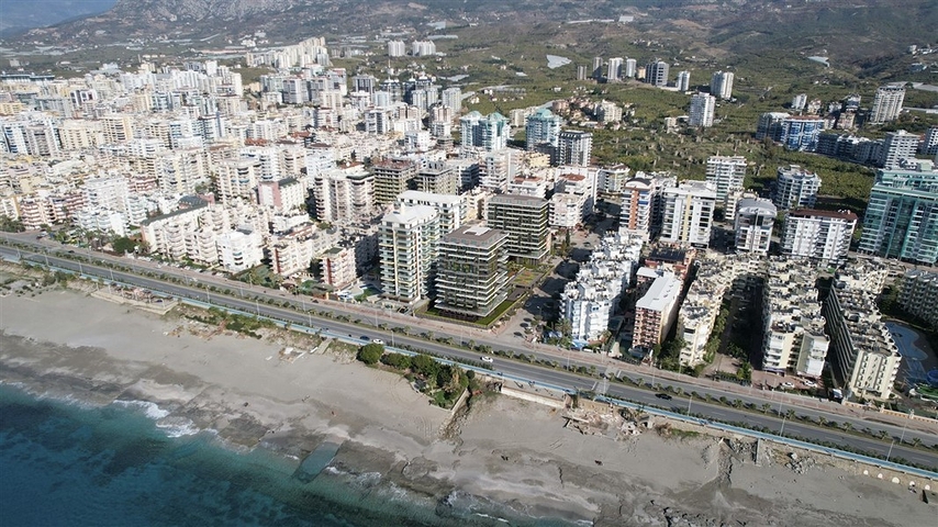 1+1 apartment on the first coastline in a complex with all the infrastructure