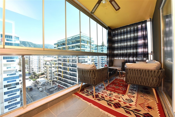 1+1 apartment in Mahmutlar district