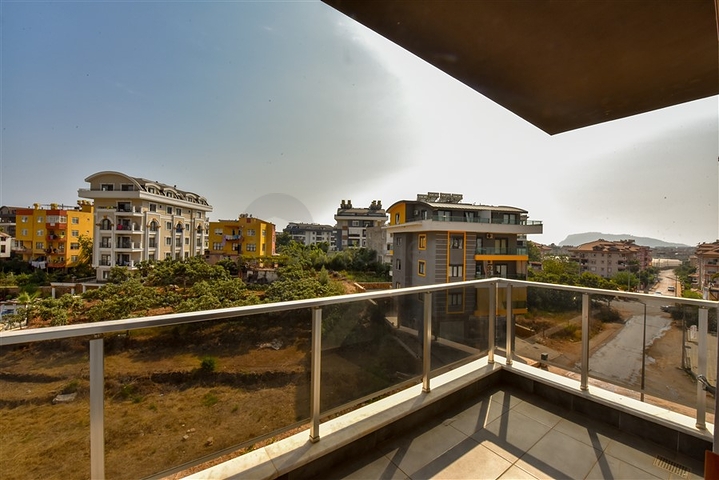 Spacious apartment in the Oba area