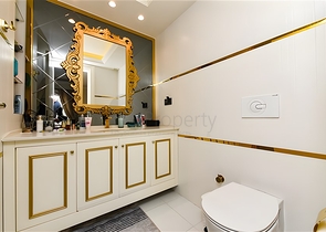 Two-bedroom apartment with Euro renovation, sea view and covered Parking