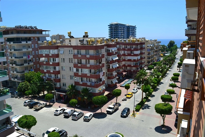 Spacious 2+1 apartment in the popular area of Mahmutlar