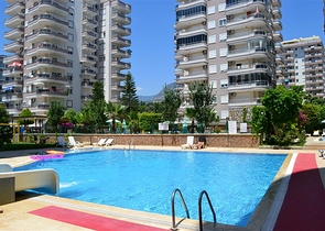 Spacious 2+1 apartment in the popular area of Mahmutlar