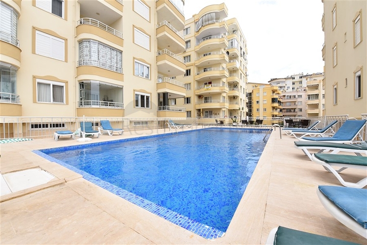 Apartment with sea view in Tosmur area